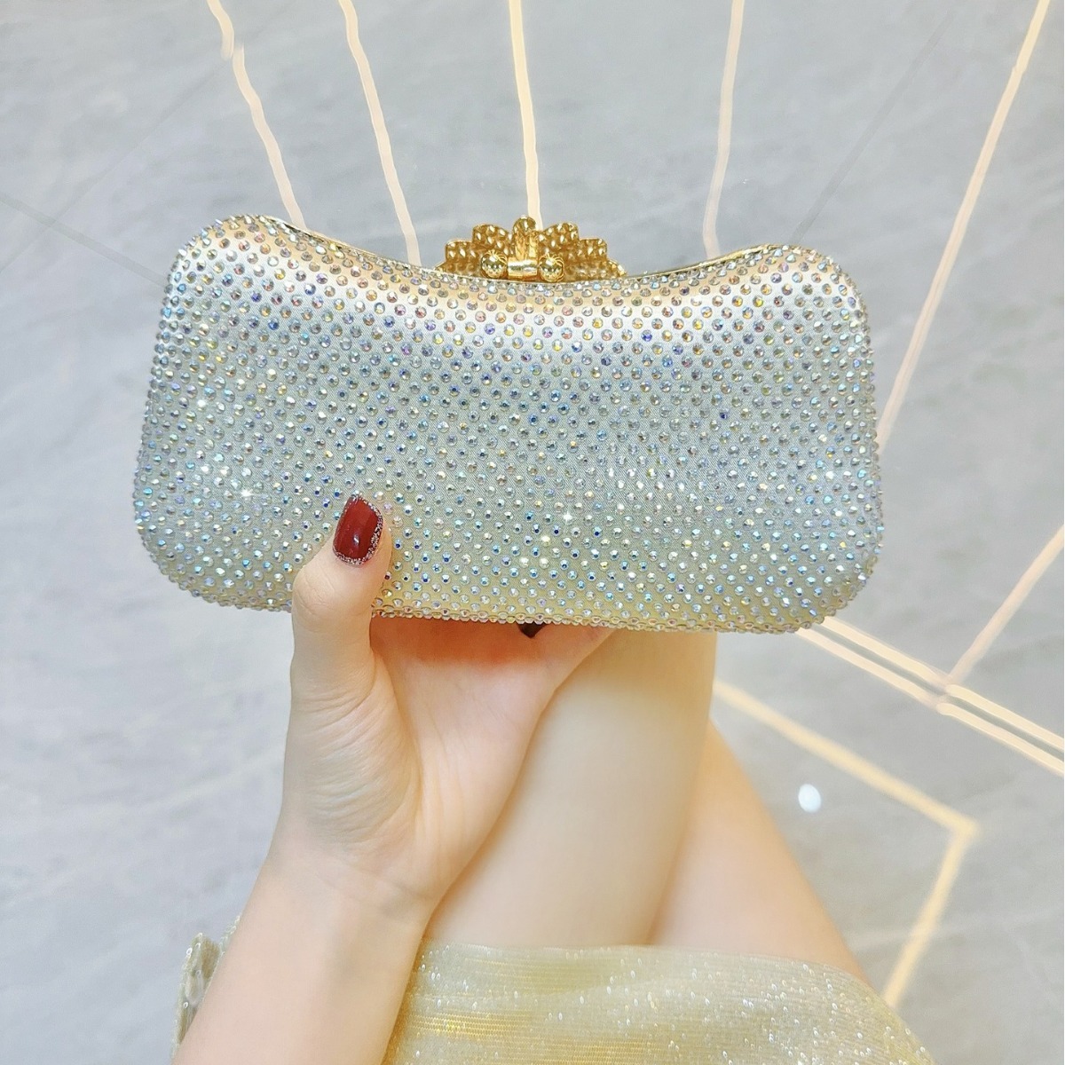 New Dinner with Handheld and Qipao Full Diamond Celebrity Banquet Single Shoulder Crossbody Women's Bag