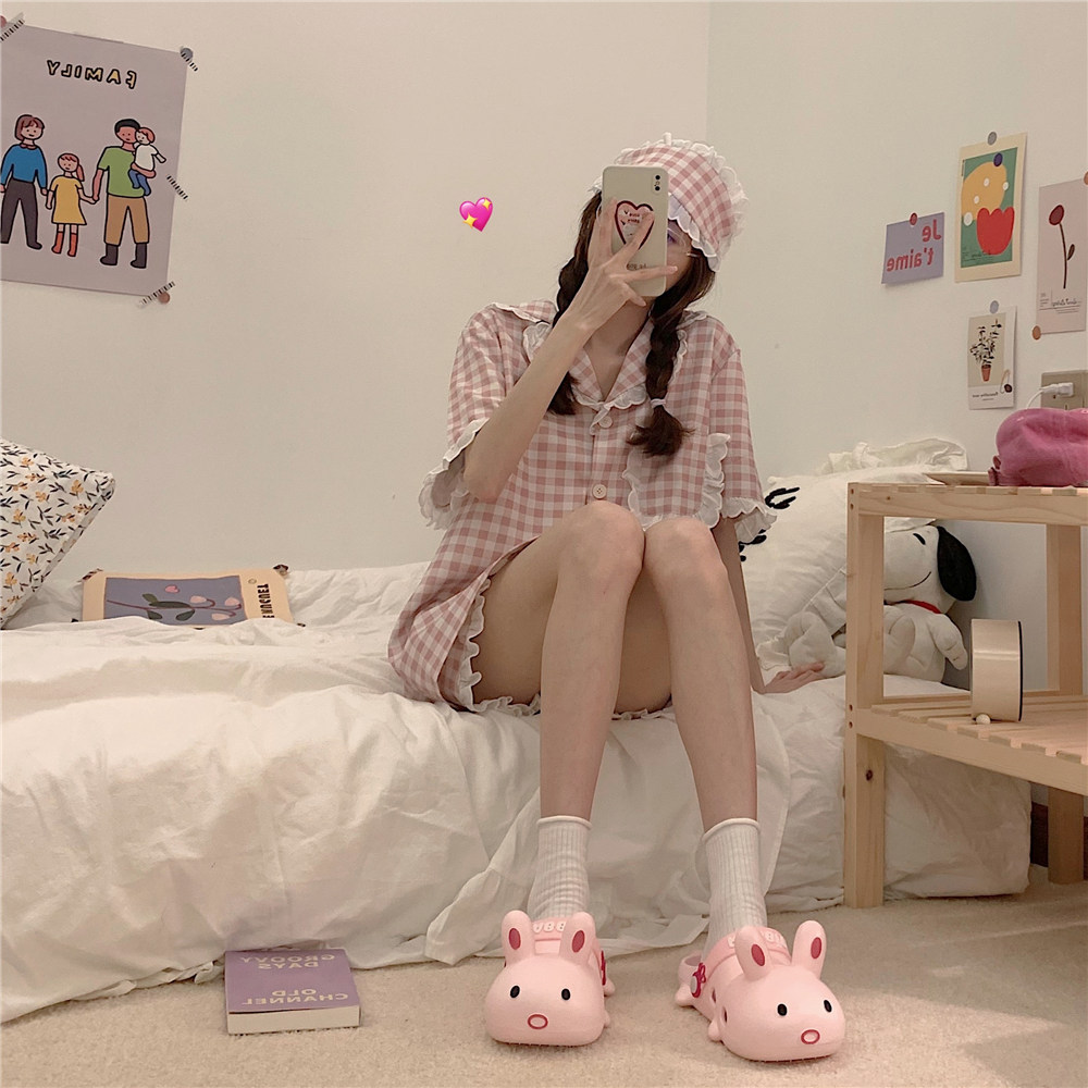 2024 New Slippers Ladies Summer Shoes Cartoon Bunny Fashion slippers Indoor Street Sandals Girls Beach shower slide
