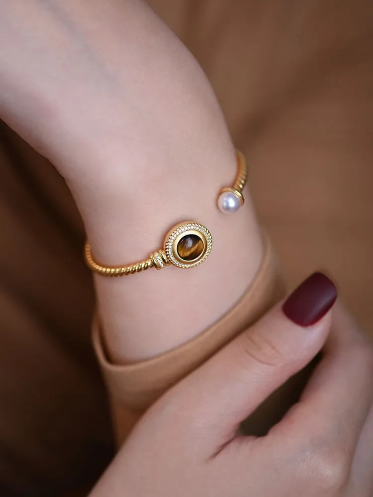 Fashion jewelry set retro 18K gold-plated tiger cat eye natural stone earrings necklace ring bracelet 241031