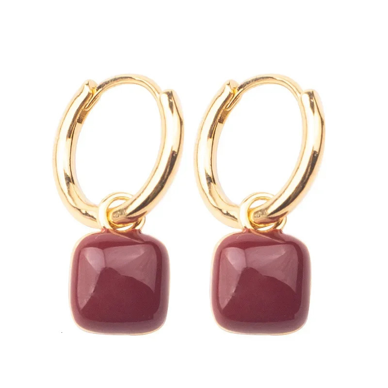 Simple n Wine Red Love Heart Dangle Earrings for Women Gold Color Circle Vintage Peach Drop Earring Fashion Jewelry 241031
