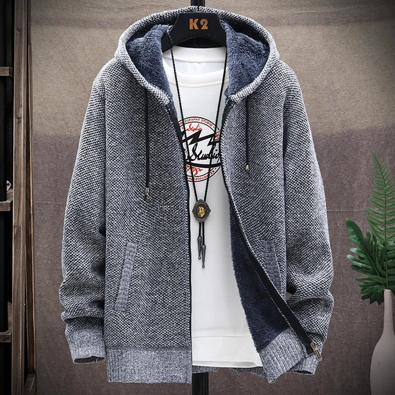 Autumn and Winter mens wool jacket plush thickened classic vintage cardigan Hoodie casual loose tops 241031