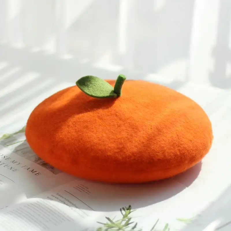 Fresh Cute Fruit Girl Soft Painter Hat Lovely Wool Felt Orange Pink Gift Green Leaf Handmade Warm Beret Ladies 241031