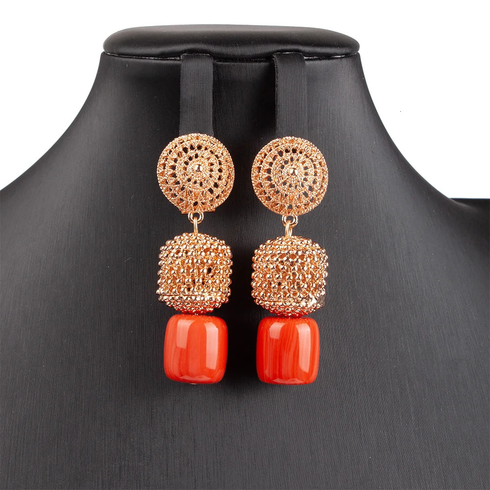 Fashionable 3-layer womens necklace earring bracelet set African Nigerian wedding artificial coral bead jewelry set free delivery 241031