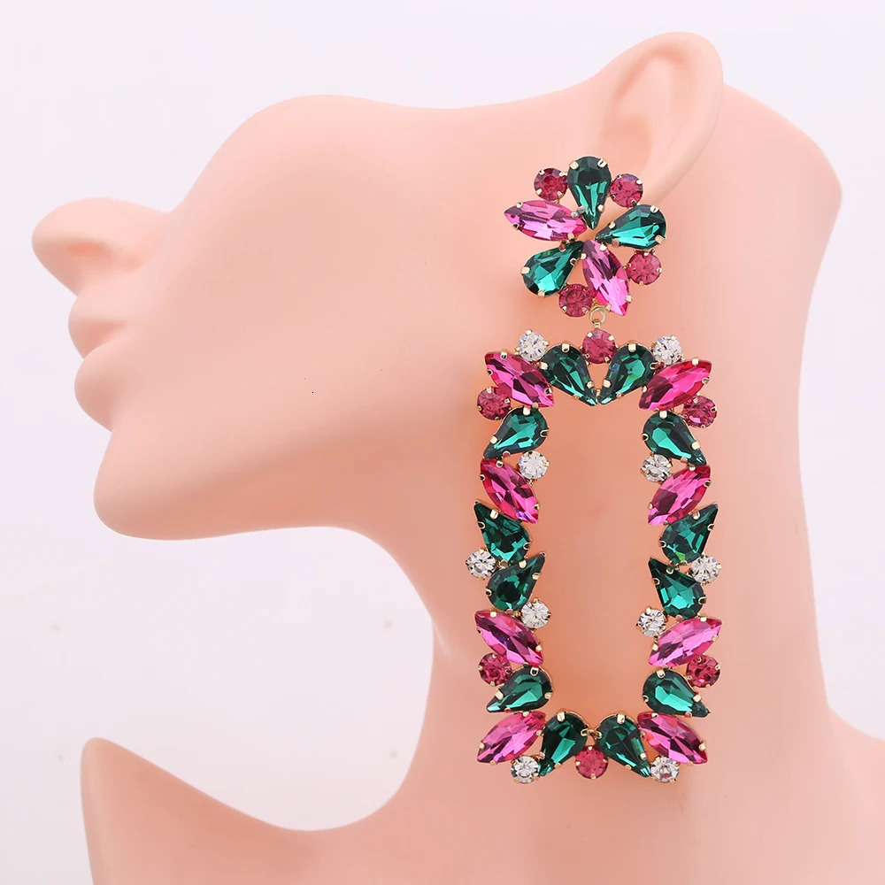 Wholesale rhinestone earrings geometric pendants earrings drop earrings jewelry accessories womens fashion trends earrings Bijoux 241031