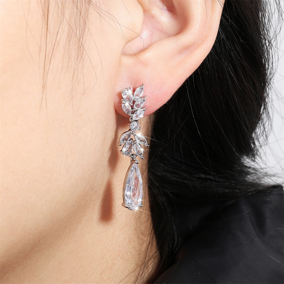 ZAKOL White Zircon Leaf Dangle Earrings for Women Shinny Water Drop Crystal Flower Pendant Earring Bridal Wedding Jewelry 241031