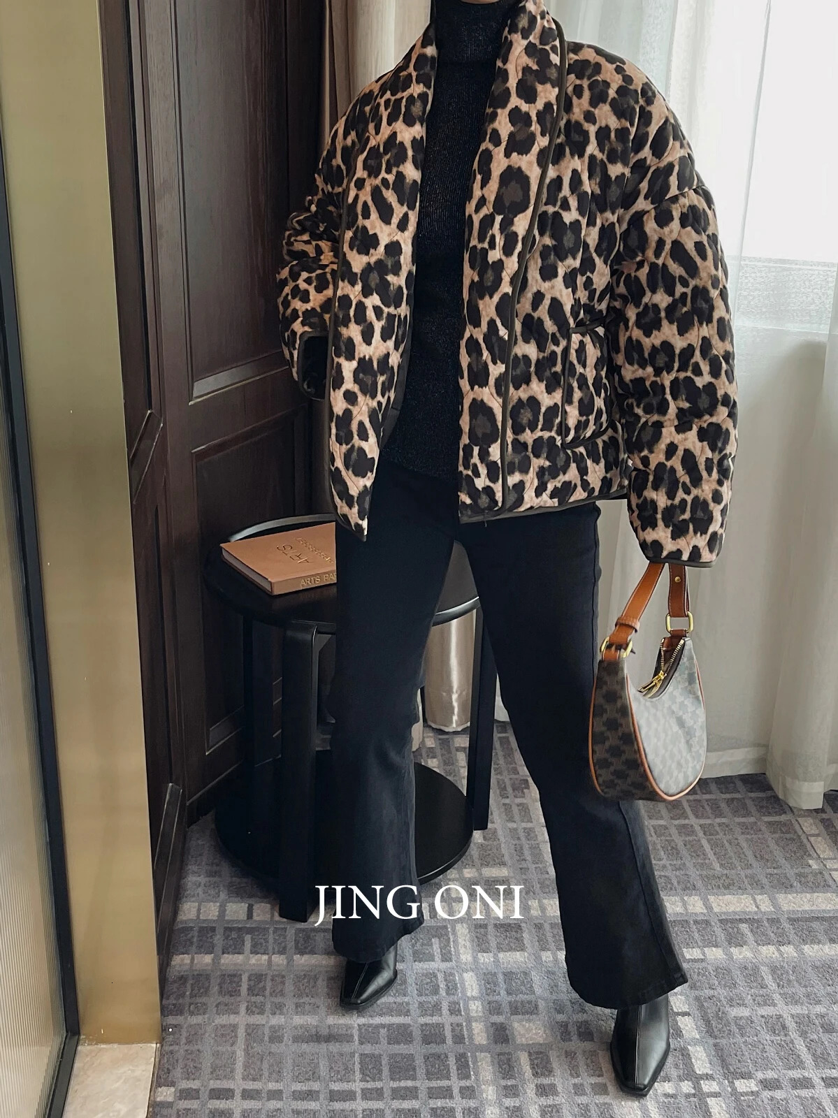 Leopard Short Padding Jacket Winter Woman Clothing Y2K Korean Fashion Style Vintage Outerwears Top Coat Elegant Parkas 241031