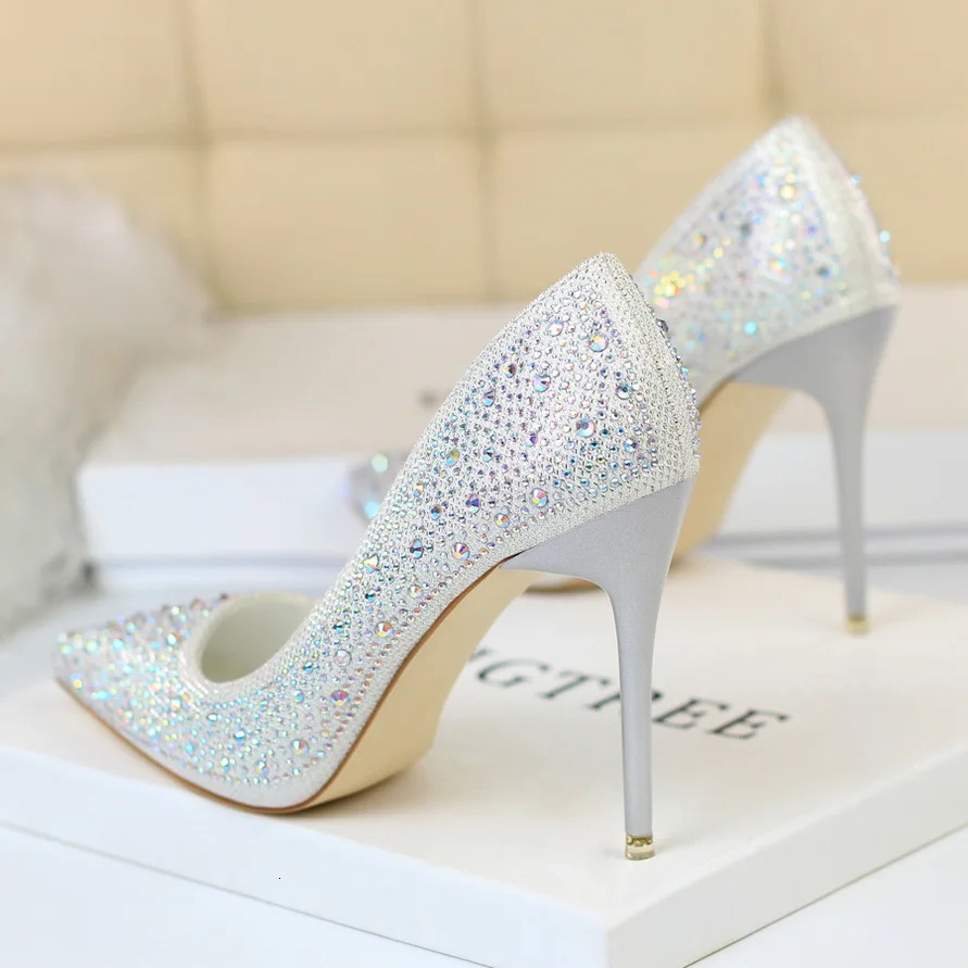 Women Glitter Rhinestone Thin High Heels Pumps Bride White Silver Heels Crystal Wedding Shoes Plus Size 241031