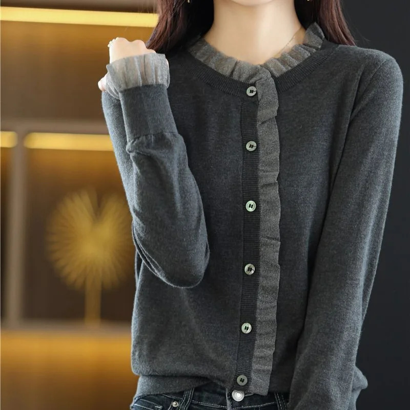 Korean Autumn Winter Fashion Casual Pullover Sweater Women Solid Round Neck Button Lace Patchwork Long Sleeve Knit Top 241029