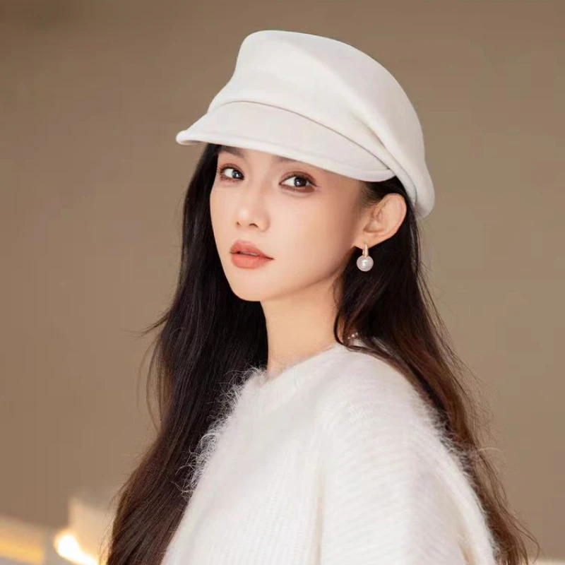 2023 Party 100 Pure Wool Custom Autumn and Winter Beret Wedding Ladies ed Cap Banquet Cloche Top Hat Wholesale 241031