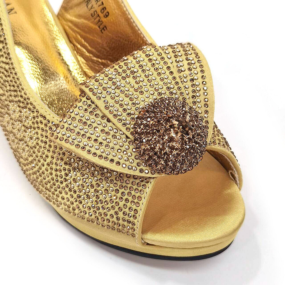 Venus Chan 2024 Italian Design Girly Style Golden Color Wedding Shoes And Bag Full Dia Decoration Metal Closure Bags 241110
