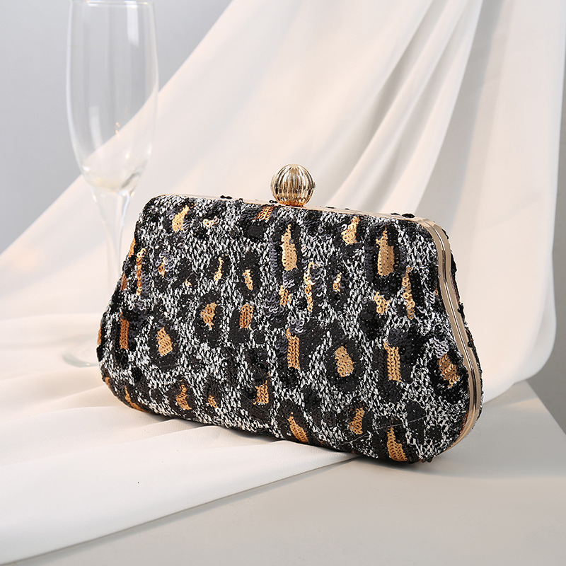 Hot selling new designer women's embroidered sequin leopard print meal bag banquet handbag