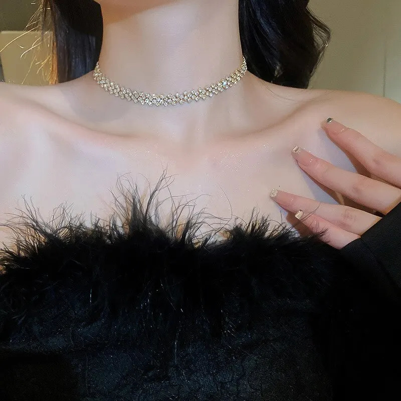 Shiny Full Choker Necklace for Women Personalized Geometric Crystal Necklaces Wedding Jewelry Party Gifts 241031