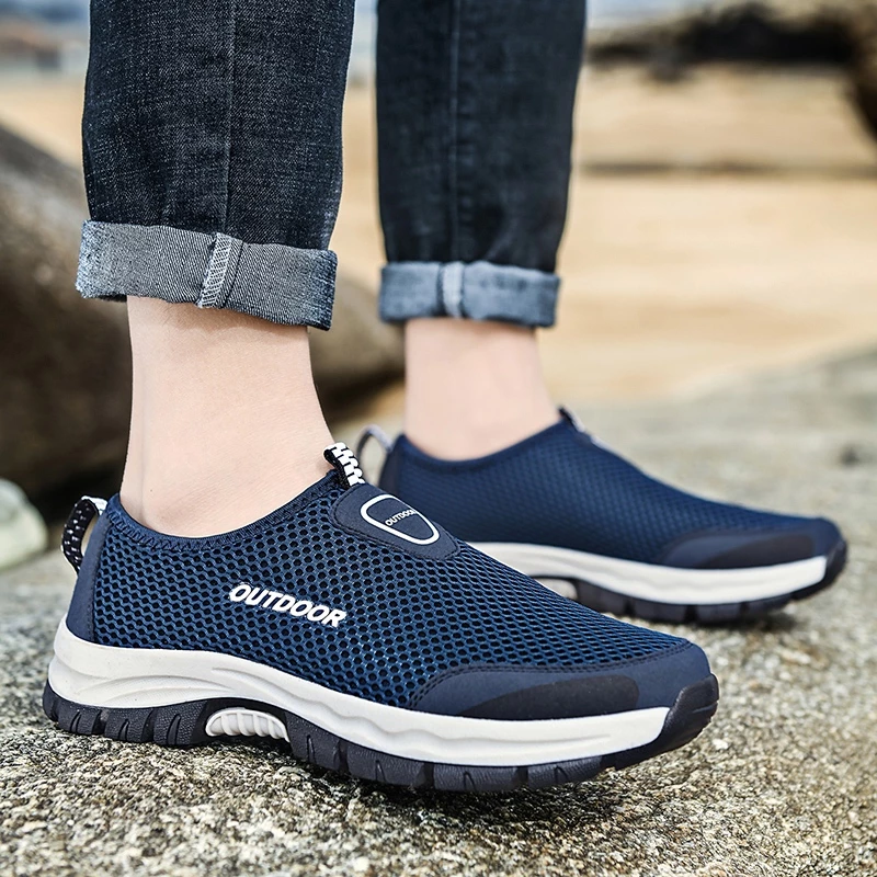 Breathable Sneakers Men Shoes Fashion Shoes Men Outdoor Beach Wading Tenis Barefoot Sneakers