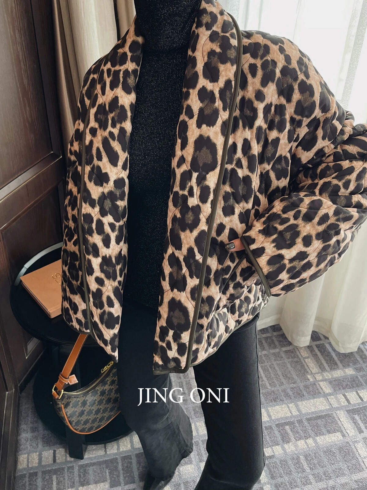 Leopard Short Padding Jacket Winter Woman Clothing Y2K Korean Fashion Style Vintage Outerwears Top Coat Elegant Parkas 241031