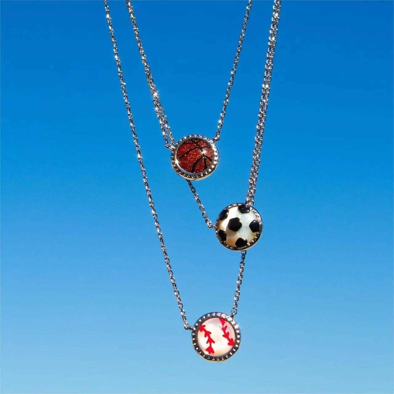 Pendant Necklaces Designer S Scotts Neclace Jewelry Chain Necklace Female Football Basketball Baseball Ks Resin Round Coin Drop Delive Ot8X9