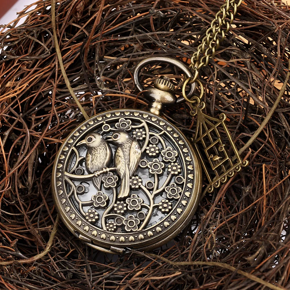 Elegant Vintage Rose Flower Birds Quartz Necklace new 2025 Pocket Watch Men Women with Unique Pendant Accessory Retro Stylish Clock Gift