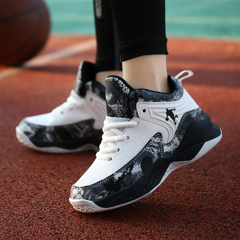 2022 New Boys Brand Basketball Shoes for Kids Sneakers Thick Sole Non-slip Children Sports Shoes Child Boy Basket Trainer Shoes