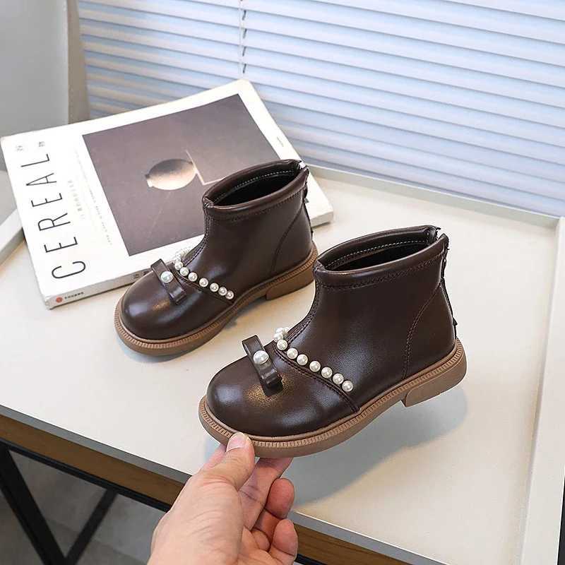 Spring and Autumn Girls and Childrens Boots New Childrens Shoulder Fashion Boots Solid Color Sweet and Unique Princess Short Ankle Boots M241102