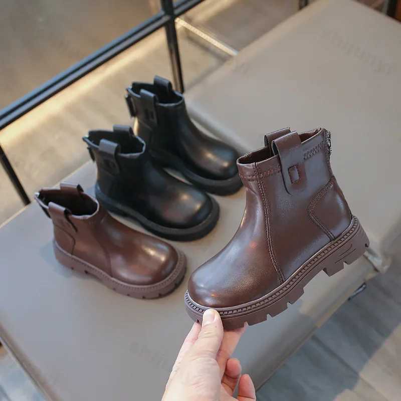 Leather childrens shoes for boys and girls solid color boots fashionable soft baby boots comfortable non slip childrens casual ankle boots M241102