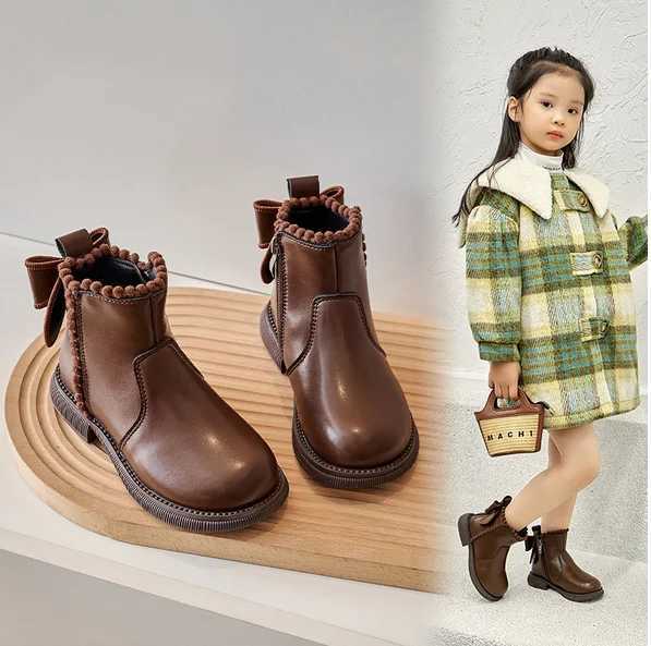 Girls short boots with back button childrens ankle boots soft sole new girls princess leather boots with warm cotton edge zipper M241102