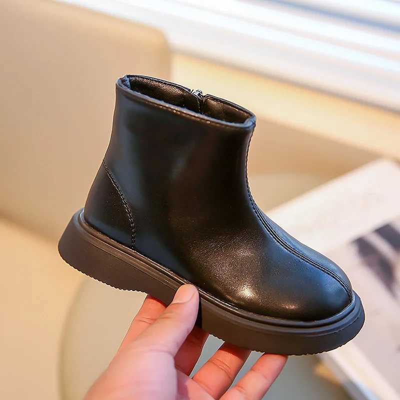 Autumn and winter childrens ankle boots girls fashionable cycling boots 2-10 years old childrens casual leather shoes black brown M241102