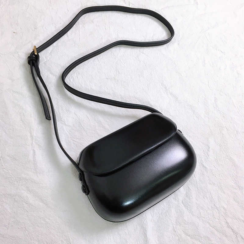 Shoulder Bags South Korea Zebra Saddle Designer Bag Mini Messenger Bag WoMens Crossbody Bags Mobile Phone Bag 241015