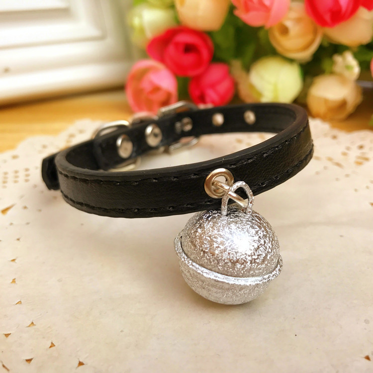 Luxury PU Leather Pet Cat Collar with bell for cat Custom Colors Softly Waterproof Classic other para pet Dog Collars