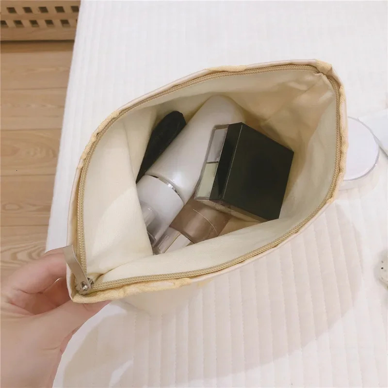 Cotton Womens Sweet Makeup Bag Fashion Large Capacity Canvas Makeup Organizer Bow Zipper Makeup Bag Travel 241031