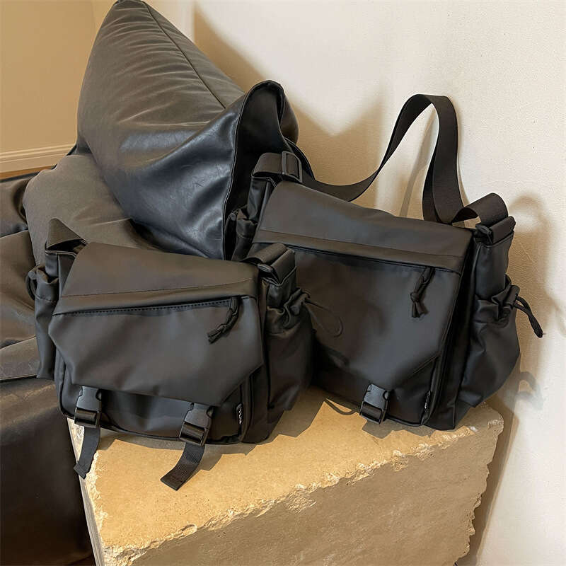 2024 new functional men large capacity highend single shoulder crossbody bag simple anti splash mailman bag for women and men