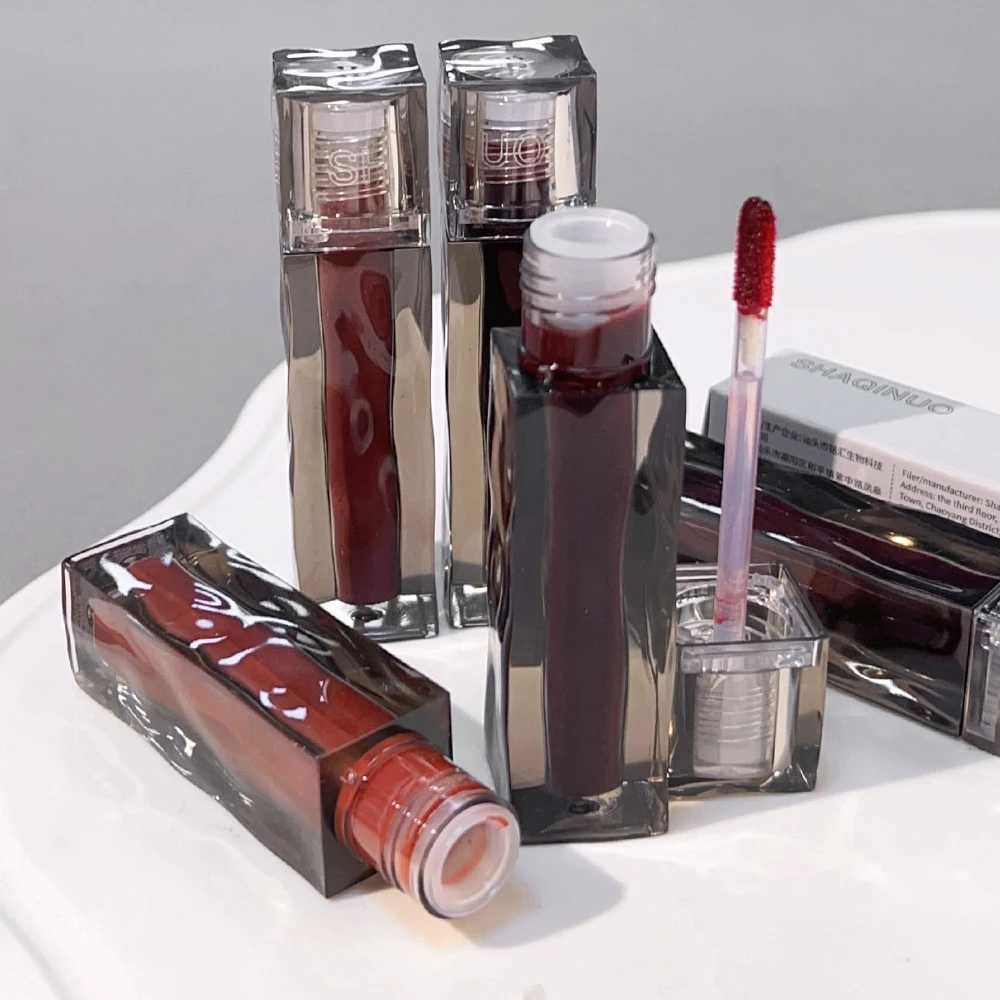 Dark reddish brown mirror glass lipstick moisturizing sexy red liquid lipstick durable non stick cup lipstick gloss Korean cosmetics W241101