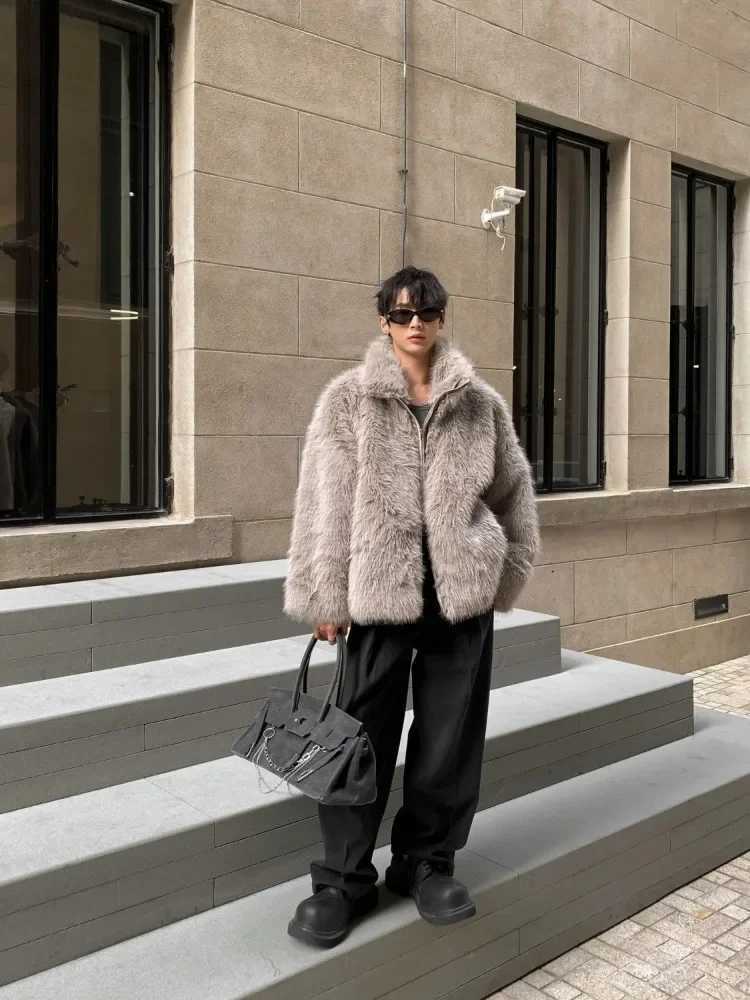 New Korean Fashionable Gray Environmentally Friendly Fur Jacket Men Winter Stand-up Collar Streetwear Fur One Imitation Fur CoatXJ241102