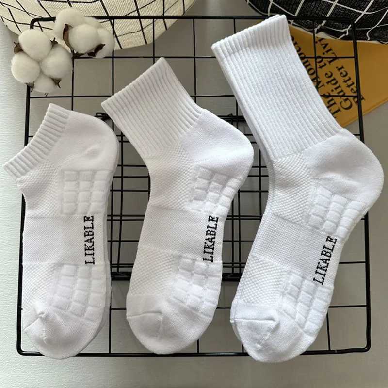 Mens Running High-quality Sports Wicking Sweat Breathable Riding Mid-tube Mens Stocking Calcetines LX241102