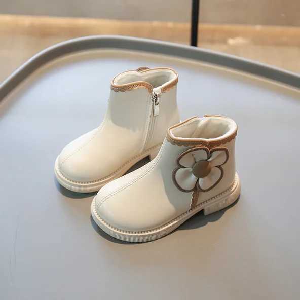 Girls boots winter new princess shoes sweet ankle boots comfortable childrens shoes plush leather boots winter boots M241102