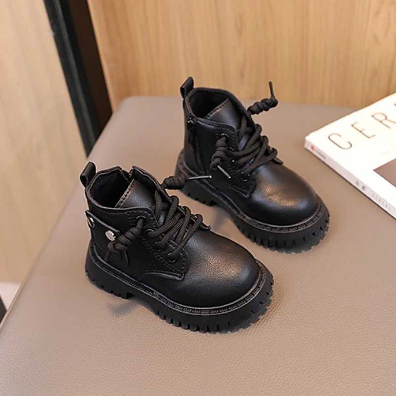 British sled childrens leather boots fashionable and breathable baby casual shoes boys and girls platform short boots anti slip childrens sports shoes