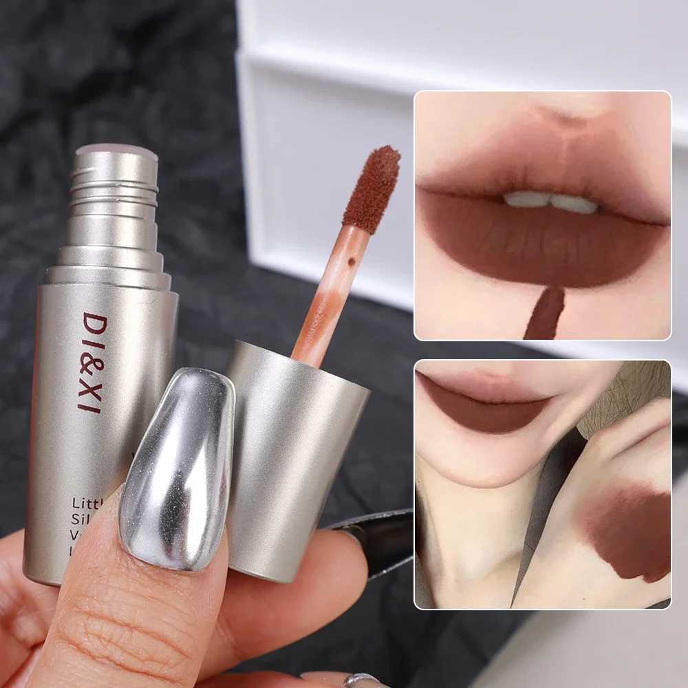 Dark brown matte velvet lip gloss waterproof durable stick free cup sexy red lip clay lipstick makeup Korean cosmetics W241101