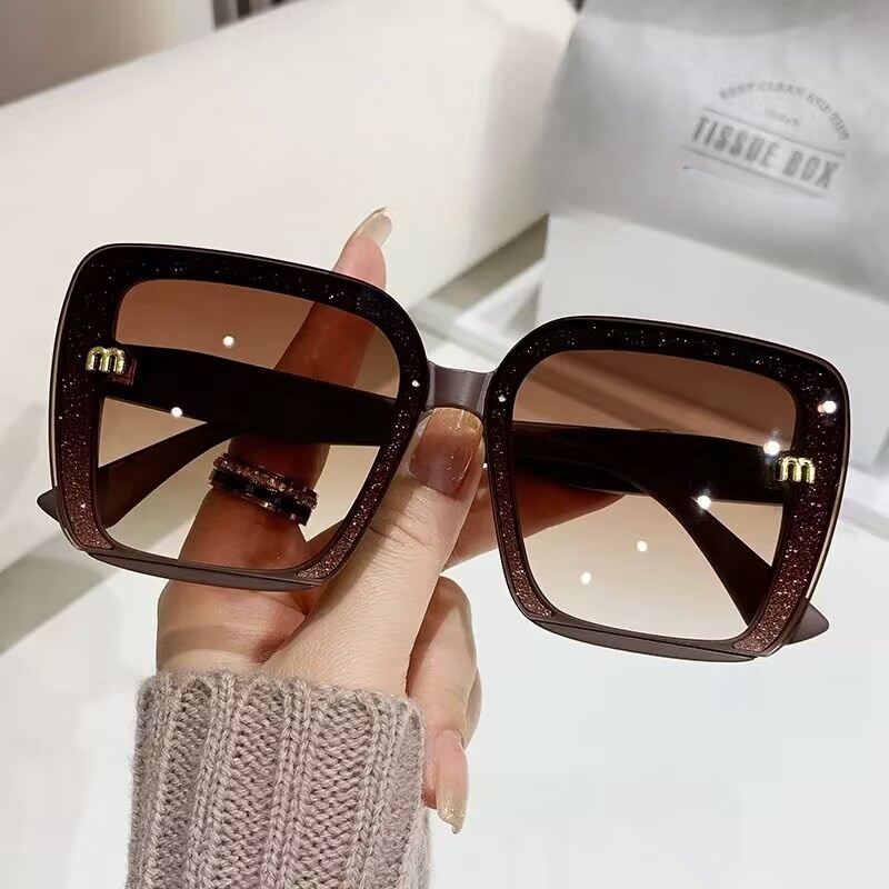 New top-level sunglasses, Polaroid lenses, high-end women's eyeglass frames, men's retro metal sunglasses, UV resistant European and America