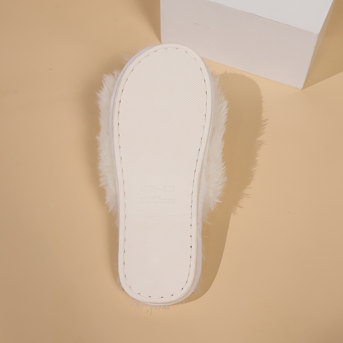 2024 free shipping slides designer women shoes thick soled cotton slippers slipper flat bottom slippers womens slipper sandals sliders for men