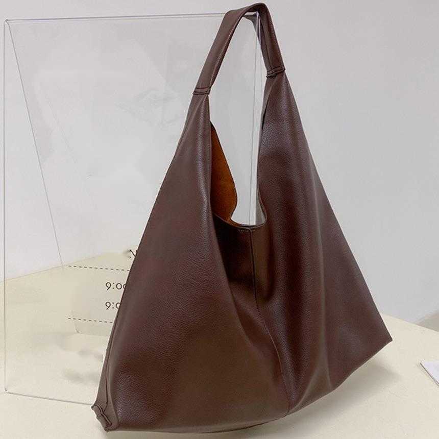 Shoulder Bags Texture Soft Leather Tote Bag Large Capacity Shoulder Bag Korean Edition Solid Color Shopping Bag Extremely Simple Style WoMens Bag 2410