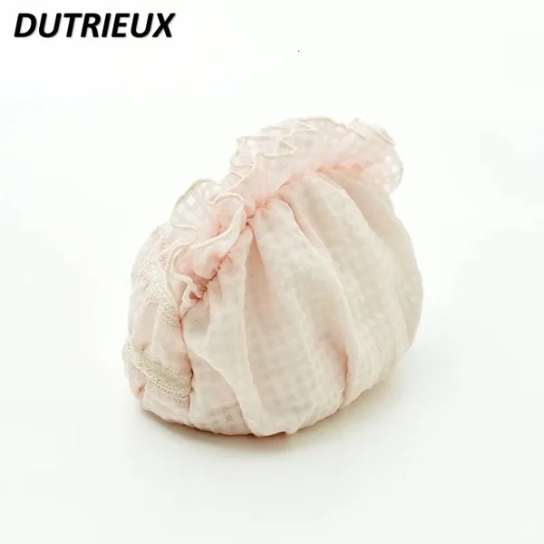 Elegant and lovely womens makeup bag casual simple pleated lace handbag semi-circular womens makeup bag 241031