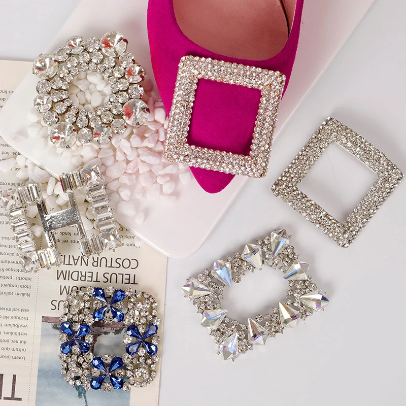 Shoes 1pc Decorations Detachable Shiny Crystal Shoes Clip Charm Buckle Rhinestone Brooch Women Bag Pendant Bride Accessories smile
