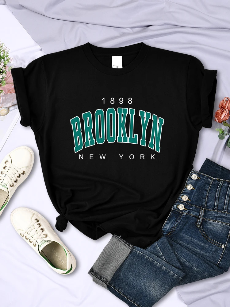 1898 Brooklyn York Print Womens Short Sleeve Vintage Fashion Casual T-Shirts All-math Crewneck Breathable Female Clothing 240329