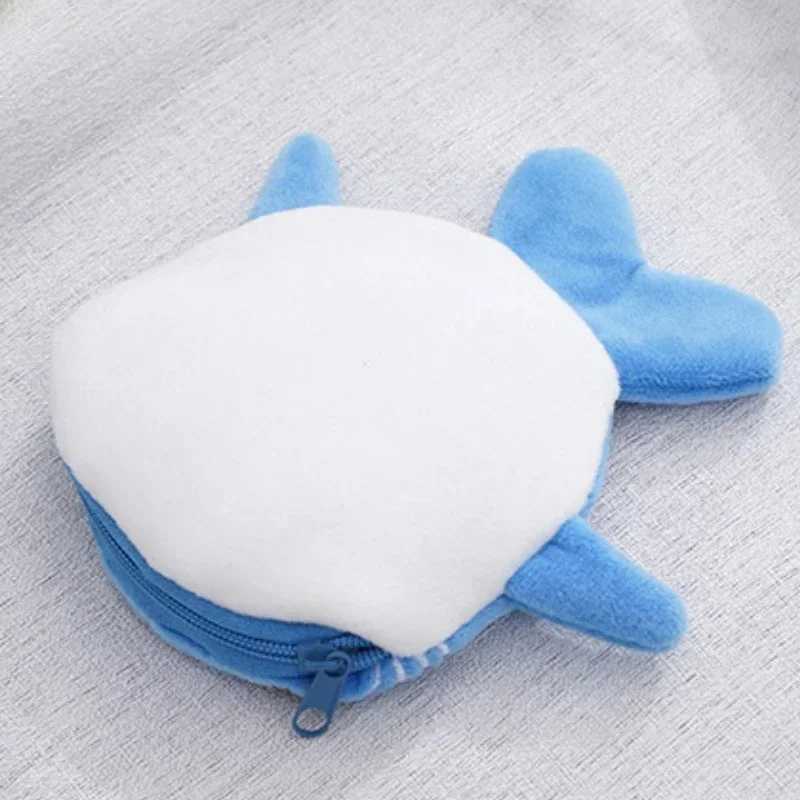 Women Shark Mey Card Key Earphe Coin Purse for Small Things Organizer Pouch Zipper Cute Plush Fish Coin Wallet BagsXJ241111