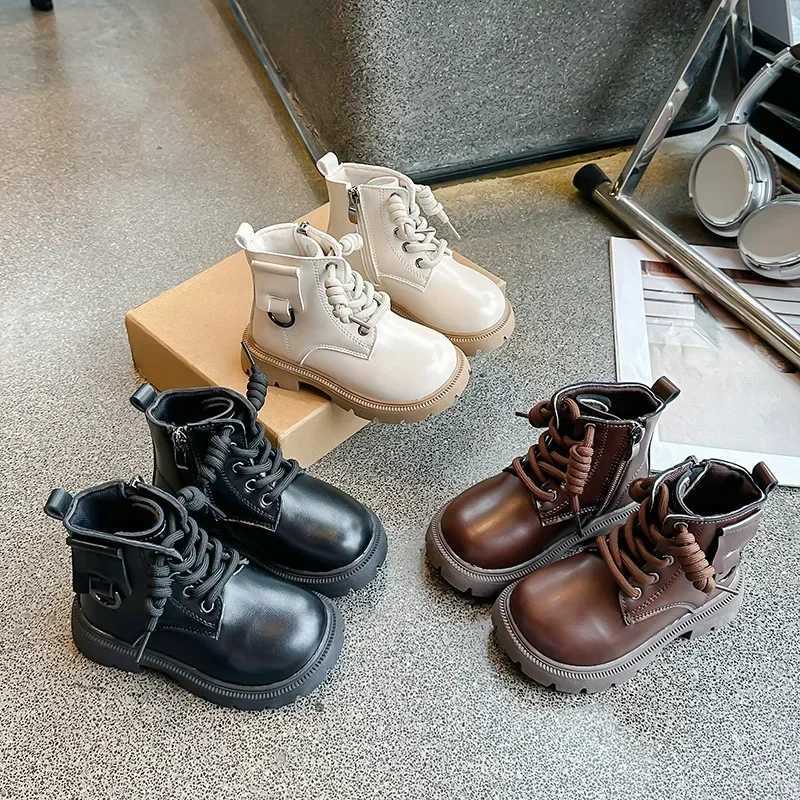 Leather boots for boys and girls handsome casual childrens short boots with side zipper new childrens ankle boots with metal decoration M241102