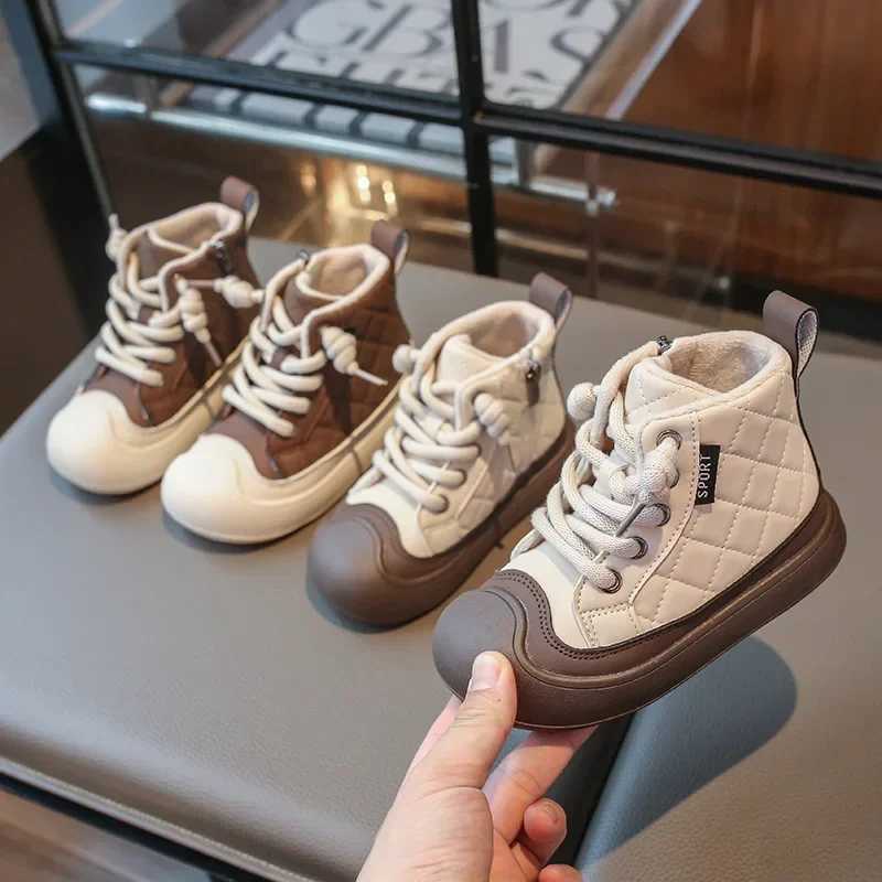 New winter childrens boots with thick soles waist circumference girls ankle boots fashionable childrens warm cotton boots anti slip patches working si