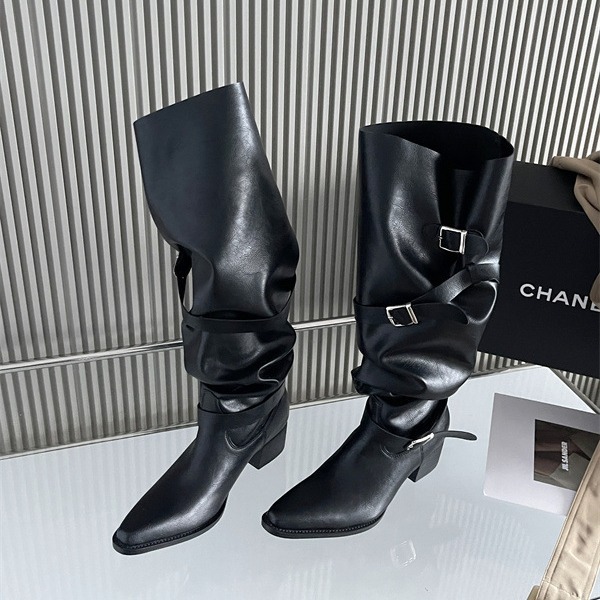 2024 Autumn And Winter New Pointed Long For Women, Thick Heel High Leg Boots That Do Not Exceed The Knee, High-Heeled Women's Shoes