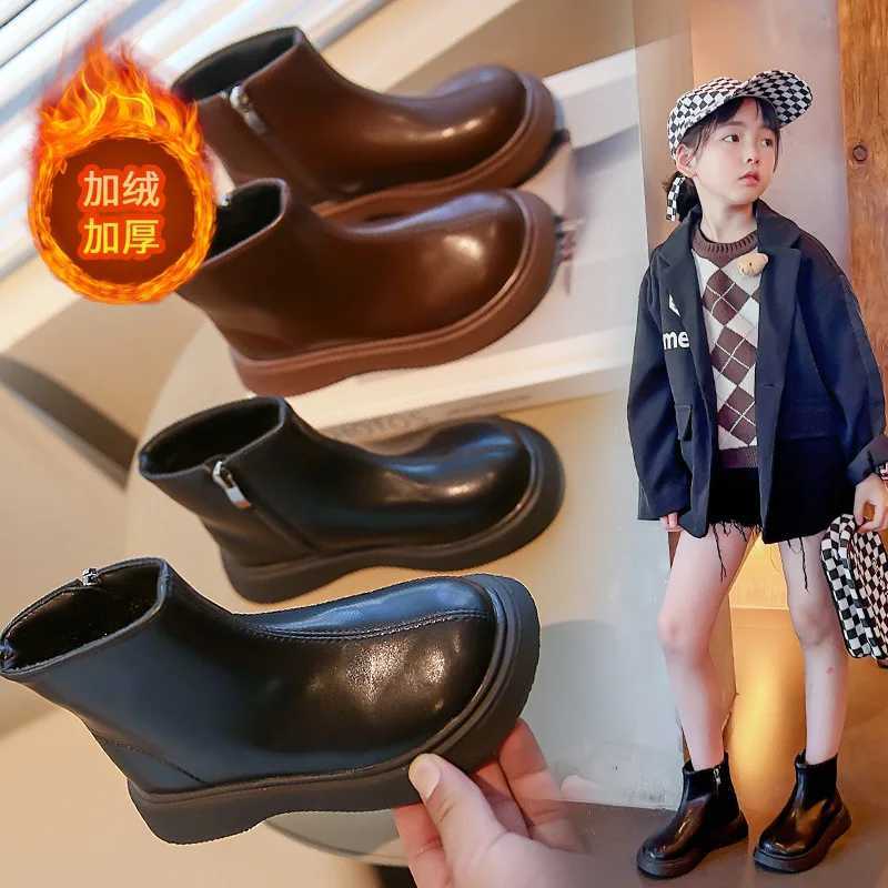 Autumn and winter childrens ankle boots girls fashionable cycling boots 2-10 years old childrens casual leather shoes black brown M241102