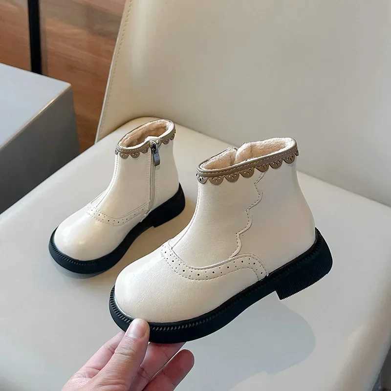 New girls winter patch work boots anti slip childrens fashion boots ankle version childrens leather cover princess cotton boots breathable M241102