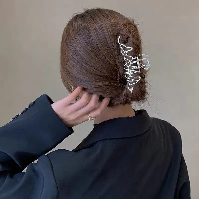 1/2pcs Large Metal Hair 2025 Claw Clip Irregular Hairpins Punk Style Sier Hair new Claws Barrettes Women Vintage Clips Hair Accessories