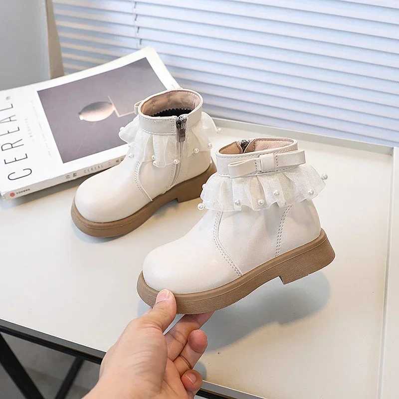 Girl Cute Bow Toenail Version Princess Fashion Boots Thick Bottom Leather Boots Childrens Walkway Leather Boots M241102