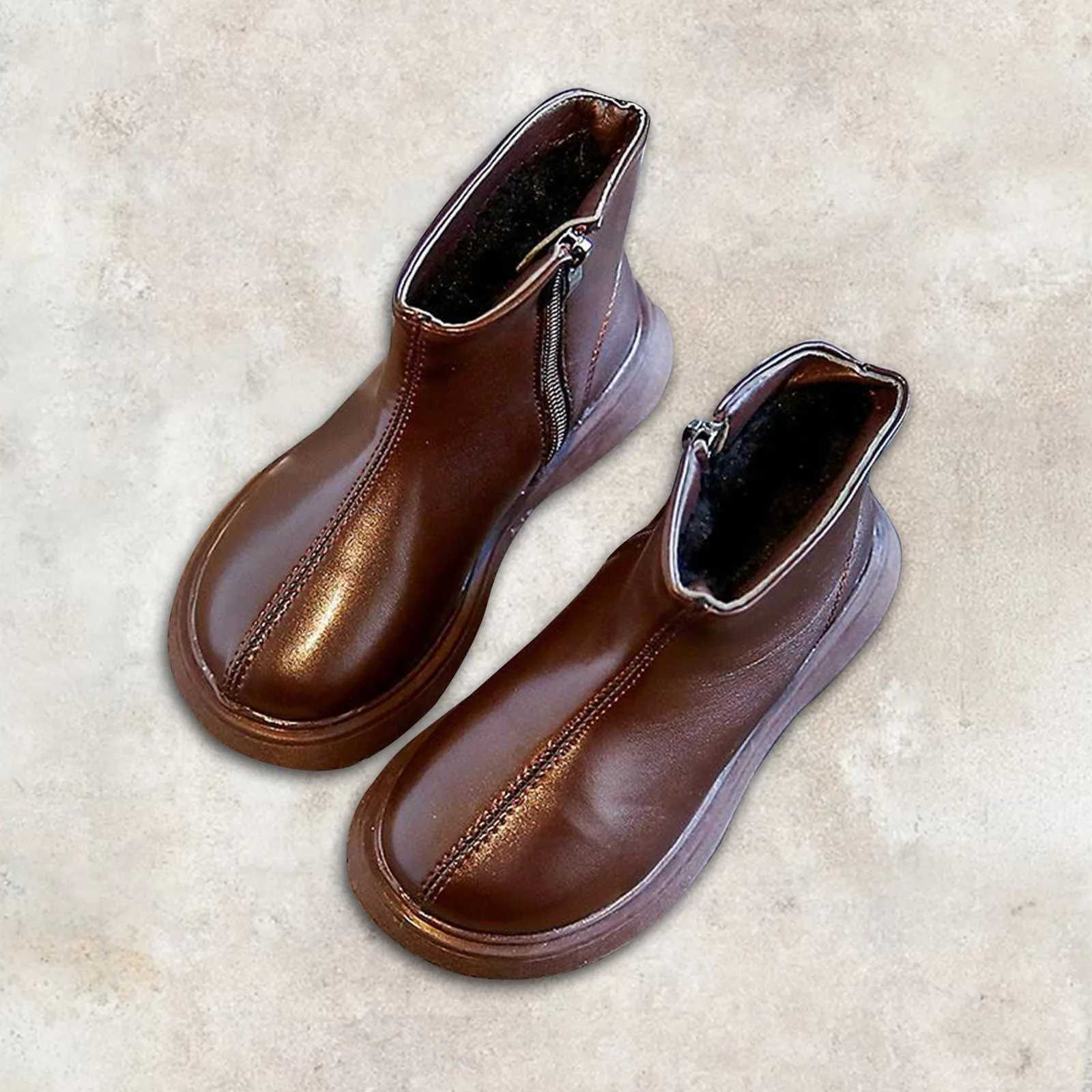 Childrens Fashion Boots Autumn Winter Warm Snow Shoes Baby Shoes Boys Casual Shoes High Quality Retro Leather Boots M241102